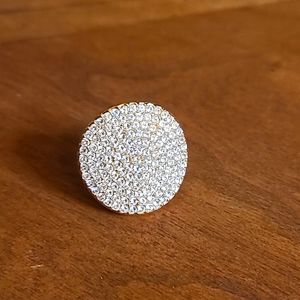 *  Women's costume ring